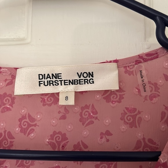 DVF Marci wrap-effect floral-print fil coupé georgette blouse - Picture 4 of 13